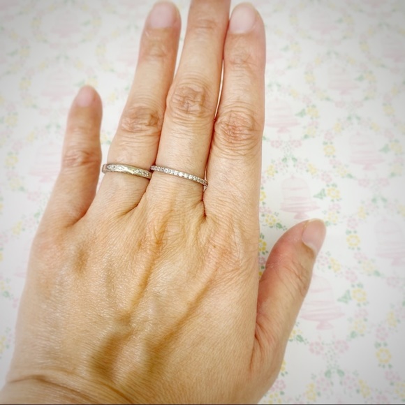 Pave Eternity Crystal Clear CZ Silver 18k White Gold Plated Ring Band Size 7 - Picture 2 of 6